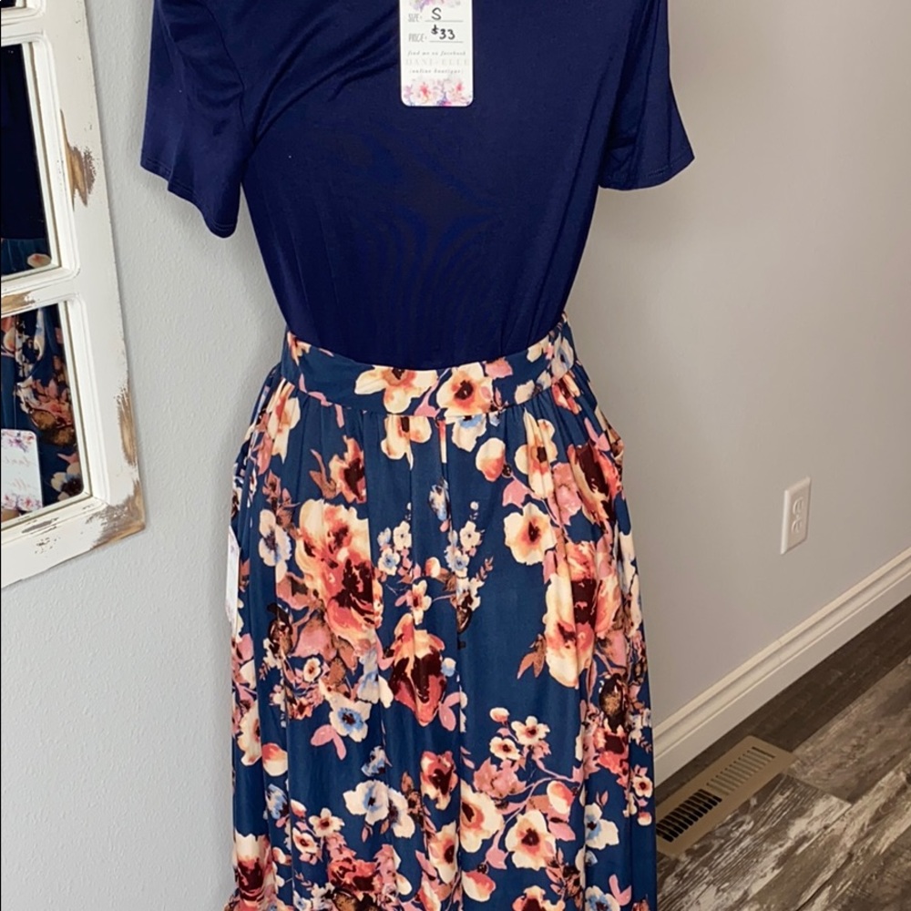 Navy Blue Floral Midi Skirt - Picture 6 of 7